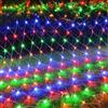 KINGCOO Luci a rete a batteria, 96 LED, impermeabili, 8 modalità, per interni ed esterni, Natale, giardino, cortile, feste, matrimoni, vacanze, decorazione da parete (multicolore, 1,5 x 1,5 m)