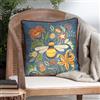 Evans Lichfield Hawthorn Bee - Cuscino imbottito in ciniglia con piume