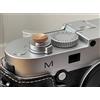 YEWOOP Lf-B - Pulsante di rilascio concavo zigrinato in ottone per otturatore, compatibile con Leica, Fujifilm, Hasselblad, Rolleiflex, Nikon Better Balance & Grip Convenience