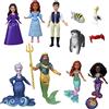 Disney Mattel Disney La Sirenetta - Set Ariel Avventure a Terra e in Mare, include 7 mini bambole e 4 personaggi, look caratteristici ispirati al film Disney, giocattolo per bambini, 3+anni, HND30