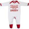 Cheekytots Tutina per neonato con scritta Born To Love Liverpool Just Like Daddy progettata e stampata nel Regno Unito utilizzando 100% cotone pettinato fine, Finiture bianco/rosso, 6-9 Months