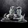 Infinite Statue STAN LAUREL & OLIVER HARDY - Stanlio e Ollio - 1/3 Polystone Statue Infinite