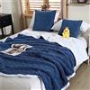 Surwin Jacquard Cuscino Coperta 2 In 1, Coperta da Viaggio Flanella Morbida e Accogliente Trapunta Estivo Supporto per Schiena Cuscino per Divano/Ufficio/Sedia (105x150cm,Blu)