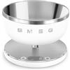 Smeg, Bilancia da Cucina Digitale KSC01WHMWW, Ciotola in Acciao Inox Removibile, Quattro Unità di Misura g/ml e lb.oz/fl.oz, con Funzione Tara, Portata Massima 5kg, Bianco