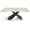 Tavolo FIGARI in vetroceramica bianco arabesco con gambe a X in metallo bronzo, allungabile 180×90 cm - 260×90 cm