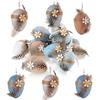 COM-FOUR® 12x Uova di Pasqua da appendere 7 x 5 cm, con piume e fiore di legno - uova di Pasqua colorate in stile uovo di quaglia - gancio per il cespuglio di Pasqua in plastica