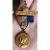 MEDAGLIA 1937 INCORONAZIONE GIORGIO VI E REGINA ELISABETTA DORATA UNC CON NASTRO