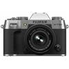 Fujifilm X-T50 SILVER con obiettivo XC 15-45
