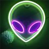 HFHungkeong Targa al neon con testa di alieno, 1 luce al neon verde e viola, USB o 3 batterie AA, decorazione artistica da parete per camera da letto dei bambini