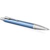 PARKER 1931691 IM Premium Penna a Sfera, Punta Media e Ricarica di Inchiostro Blu, Blue Chrome Trim