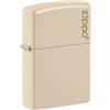 Zippo Accendino Zippo® Flat Sand con Logo 49453ZL, Accendino Antivento Ricaricabile Zippo, Realizzato in Metallo con Caratteristico click Zippo, Color Sabbia, Made in USA, Ottima Idea Regalo