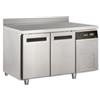 Tavolo Refrigerato Professionale 2 Porte con Piano Profondità 60 cm, con Alzatina, +2°/+8°C, in Acciaio Inox AISI 304 - Classe C