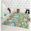 the carpet Happy Life - Tappeto da gioco per bambini, lavabile, con immagine di una strada che attraversa una città e automobili, sfondo verde, 200 x 200 cm.