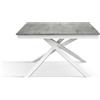 Tavolo VOLPAIA in legno, finitura grigio cemento e base in metallo verniciato bianco, allungabile 140×80 cm - 190×80 cm