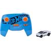 Mattel Hot Wheels -Macchinina da Corsa Ricaricabile Radio -Controllate, con Controller e Adattatore, Giocattolo per Bambini 5+ Anni, GXG30