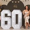 Mixifox Decorazioni per 60° compleanno per donne e uomini: numeri grandi da 0,9 m, decorazione per feste per 60° anniversario di matrimonio, grande numero per palloncini luminosi, in cartone, mosaico, arco di