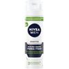 NIVEA MEN Sensitive - Schiuma da barba lenitiva da uomo, 200 ml