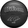 Wilson Pallone da Basket NBA Player Evergreen, Con Rivestimento Pure Feel, Ideale Per Giocare All'Aperto, Resistente Alle Intemperie, Giocatore: Dončić, colore: nero, Taglia: 7