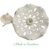 Ceramica Sarda Lampadario artigianale Sardo a piatto D.30 cm bianco forato fatto a mano 201.2/20