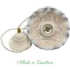Ceramica Sarda Lampadario artigianale piatto D.18 cm con Pavoncella Sarda fatto a mano 400.3/20