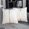 Jayusaror Federe Cuscini Divano 50x50 Beige Oro Federe per Cuscini in Velluto Quadrate Copricuscini Divano Autunno Inverno Elegante Moderno Fodere Cuscini per Divano Letto Arredamento Set 2 Pezzi