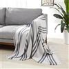 Amazon Basics decorativa leggera in poliestere riciclato Copriletto, 127 x 152 cm, Grigio chiaro con righe blu