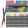 Surcotto Brush Pen Lettering 24 Colori Pennarelli Punta Fine 0,4 mm e 1-2mm Punta Brush, Penne da Colorare ad Acquerello per Adulti Bambino Bullet Journal, Lettering, Calligrafia, Colorare e Disegnare