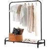 HOMASIS Stand Appendiabiti da Terra, Porta Abiti con Ripiano e 2 Ganci, Scaffale Portaoggetti Multifunzionale, Stender Salvaspazio per Camera da Letto, Negozio di Abbigliamento, 112 x 42 x 145cm, Nero
