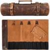 AARON LEATHER GOODS VENDIMIA ESTILO Borsa Porta coltelli in Pelle | 10 Tasche Elastiche ed espandibili | Tracolla Regolabile/Staccabile | Portacoltelli da Cuoco Adatto ai Viaggi di Aaron Leather Goods (Marrone Caramello)