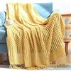 LumiSyne Coperta a Maglia Sfrangiata Tinta Unita Motivo a bolle Calda Coperte In Maglia Copriletto a Maglia Coperta Da Tiro Adatto Per Letto o Divano 130×170cm