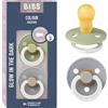 BIBS Colour GLOW Ciuccio, 18-48 mesi, confezione da 2, Sage GLOW/Cloud GLOW | Tettarella rotonda | Lattice di gomma naturale | Taglia 3 | Senza BPA | Prodotto in Danimarca | Anello fosforescente