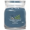 Yankee Candle Bayside Cedar - Candela Profumata Signature Media, 368g