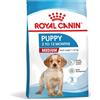 Royal Canin Medium Puppy Alimento completo per cuccioli di taglia media Fino a 12 mesi di età 3KG