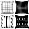 Hnmdmyi Copricuscino Bianco e Nero 45x45 Set di 4, Copricuscino Boho Moderno Modello Geometrico Decorativo Copricuscino in Lino per Divano Letto Giardino Outdoor Home Decor