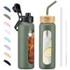 BLUEGO Borraccia Vetro 700ml con 2 Coperchi e Cannuccia, Sportiva Bottiglia d'Acqua con Custodia in Silicone e Indicatori di Tempo, Senza BPA, Verde oliva