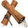 Schwarzwald Spirit - Macinasale e macinapepe in legno con meccanismo in ceramica + pennello per la pulizia gratis - Set saliera e pepiera ricaricabili, Legno, marrone