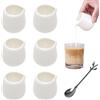 MAIXINNEW 6 Pezzi Mini Brocche in Ceramica Bianca 50ml, Lattiera Piccola Ceramica con Cucchiaio, Piccole Brocche per Salsa Bianca per Latte, Caffè, Salsa, Salsa, Sciroppo