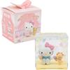 Hello Kitty, 1 statuetta 4,5 cm e accessori in una scatola trasparente, serie Sweetheart Playmate, modello casuale, per bambini dai 3 anni, HKT38