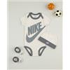 Nike Set 3 pezzi Nike neonato