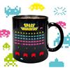 Mad Monkey Space Invaders - Tazza con cambio di colore, decorazione retrò per gli appassionati di accessori anni '80, volume di riempimento 350 ml, tazza da caffè per nostalgici, Space Invaders