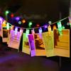 Wisdom Catena decorata con mollette portafoto luminose a Led RGB 2 metri a batteria e autospegnimento Wisdom