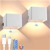 YindaLux 2 Pezzi Lampada da Parete Senza Fili con Sensore di Movimento, 6000mAh 3W 2700K Applique da Parete interno, Applique a Batteria Ricaricabile USB con Interruttore per Scala Corridoio, Bianco
