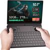 GPD WIN MAX 2 2024 è un PC da gioco portatile con AMD Ryzen 7 8840U, GPU Radeon 780M, 32GB di RAM, SSD da 2TB, OcuLink, display IPS da 10,1, controlli di gioco, tastiera e touchpad.