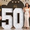 Mixifox 120cm Bianco Numeri Luminosi, 50 Anni Decorazioni, Numero 50 | Decorazioni Compleanno, Festa Nozze Anniversario, Numeri Luminosi Giganti Compleanno 42 Pcs Accessory Set