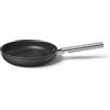 Smeg, Padella Antiaderente CKFF2601BLM, Diametro 26 cm, Manico Ergonomico in Acciaio Inossidabile, Per Tutti i Piani Cottura, Fino a 250° in Forno, Capacità 2,3L, Nero