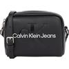 Calvin Klein Jeans Donna Borsa a Tracolla Sculpted Camera Bag Piccola, Nero (Black/Neutral), Taglia Unica