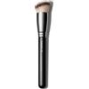 MAC 170 Synthetic Rounded Slant Brush - Pennelo Fondotinta
