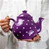 City to Cottage® Teiera Grande con Coperchio e Manico da 1,7l|4-6 Tazze di tè o tisana | Realizzata e Dipinta a Mano in Ceramica | Fantasia a Pois Viola e Bianco