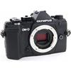 Olympus OM-D E-M1 Mark III Micro Four Thirds Systemkamera Gehäuse, 20 MP Sensor, 5-Achsen Bildstabilisierung, Leistungsstarker Autofokus, 4K Video, Wi-Fi, Bluetooth, Schwarz