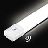 IEGLED Neon LED120cm Plafoniera Soffitto Lineare con Sensore Movimento, 36W 4000LM IP65 Antipolvere Impermeabile - Luce a Prova di Umidità per Garage, Cantina, Officina e Bagno 4000K - Bianco Naturale